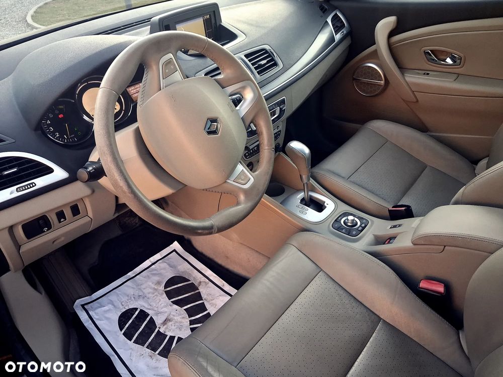 Renault Megane 2.0 140 CVT Bose Edition - 13