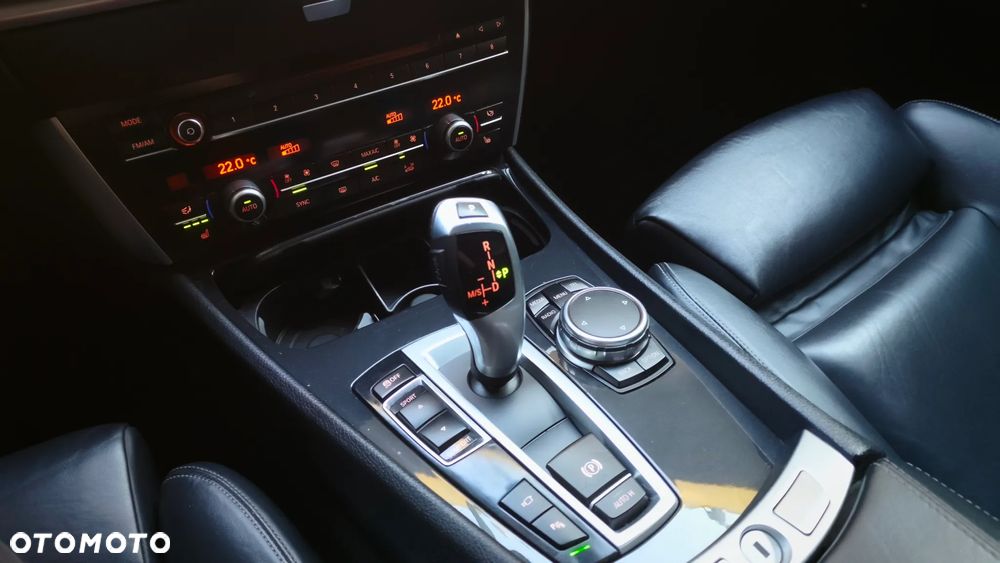 BMW 5GT 535i Luxury Line - 12