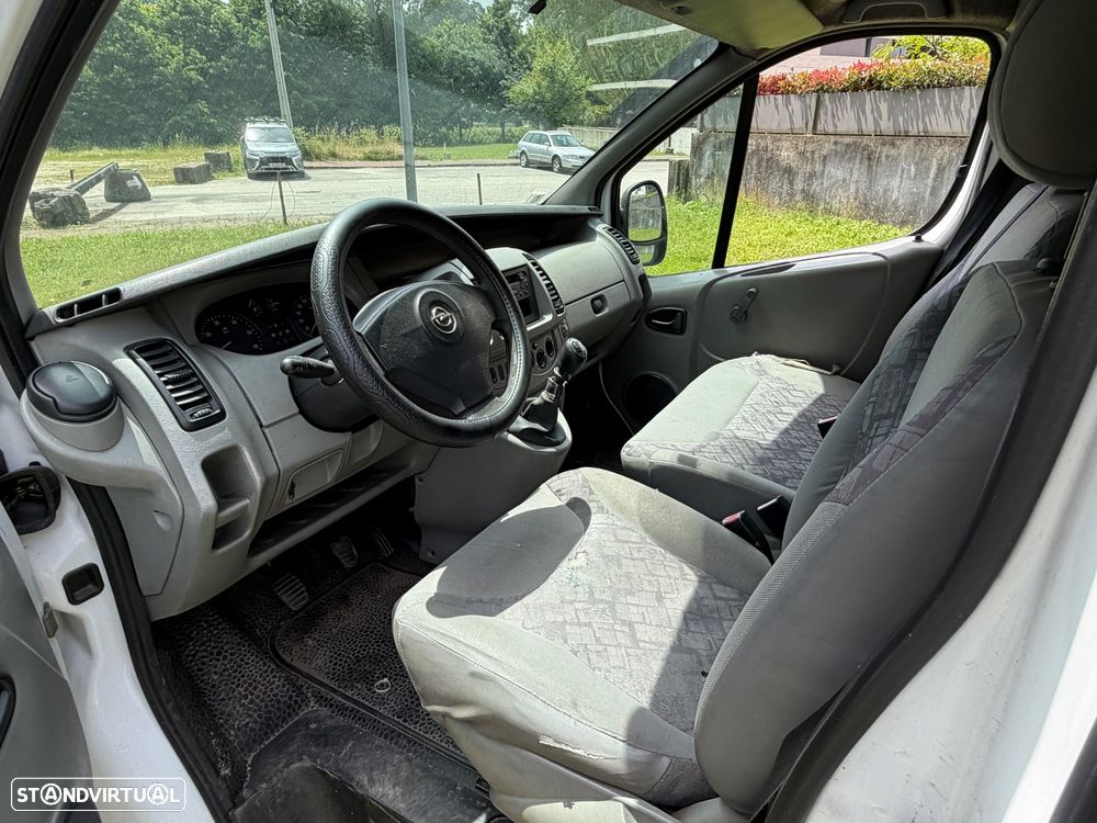 Opel Vivaro 1.9 cdti - 31