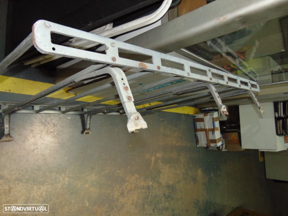 Antigos e classicos grade de tejadilho - 5