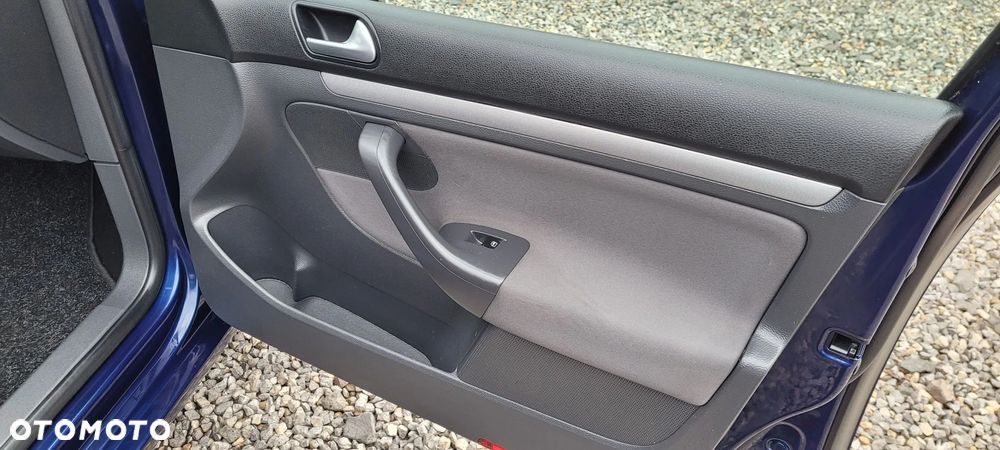 Volkswagen Golf 1.4 Team - 19