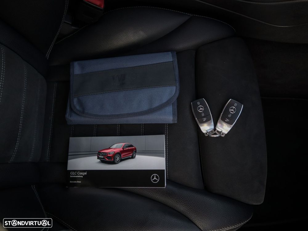 Mercedes-Benz GLC 300 de Coupe 4Matic 9G-TRONIC AMG Line - 48