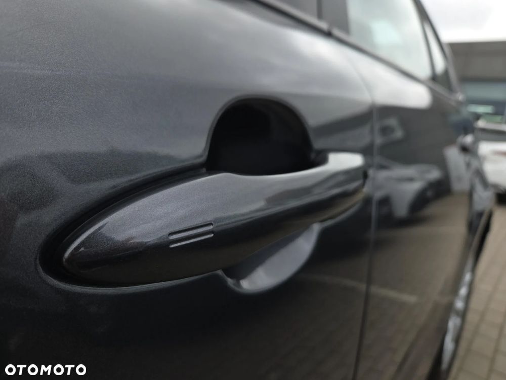 Toyota Corolla 1.8 Hybrid Comfort - 10