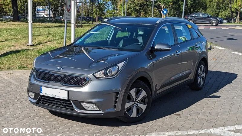 Kia Niro 1.6 GDI Hybrid L - 1
