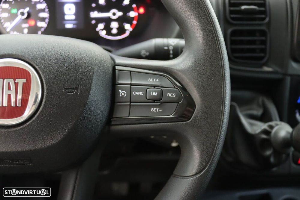 Fiat Ducato ver-maxi-35-2-2-m--jet-l-cd - 12