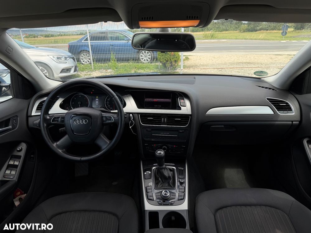 Audi A4 Limuzina 2.0 TDI B8 - 6