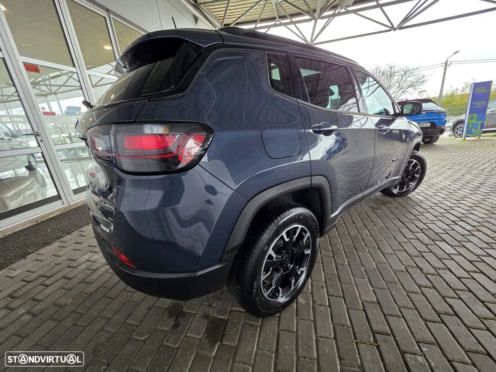 Jeep Compass 1.3 TG Trailhawk - 5