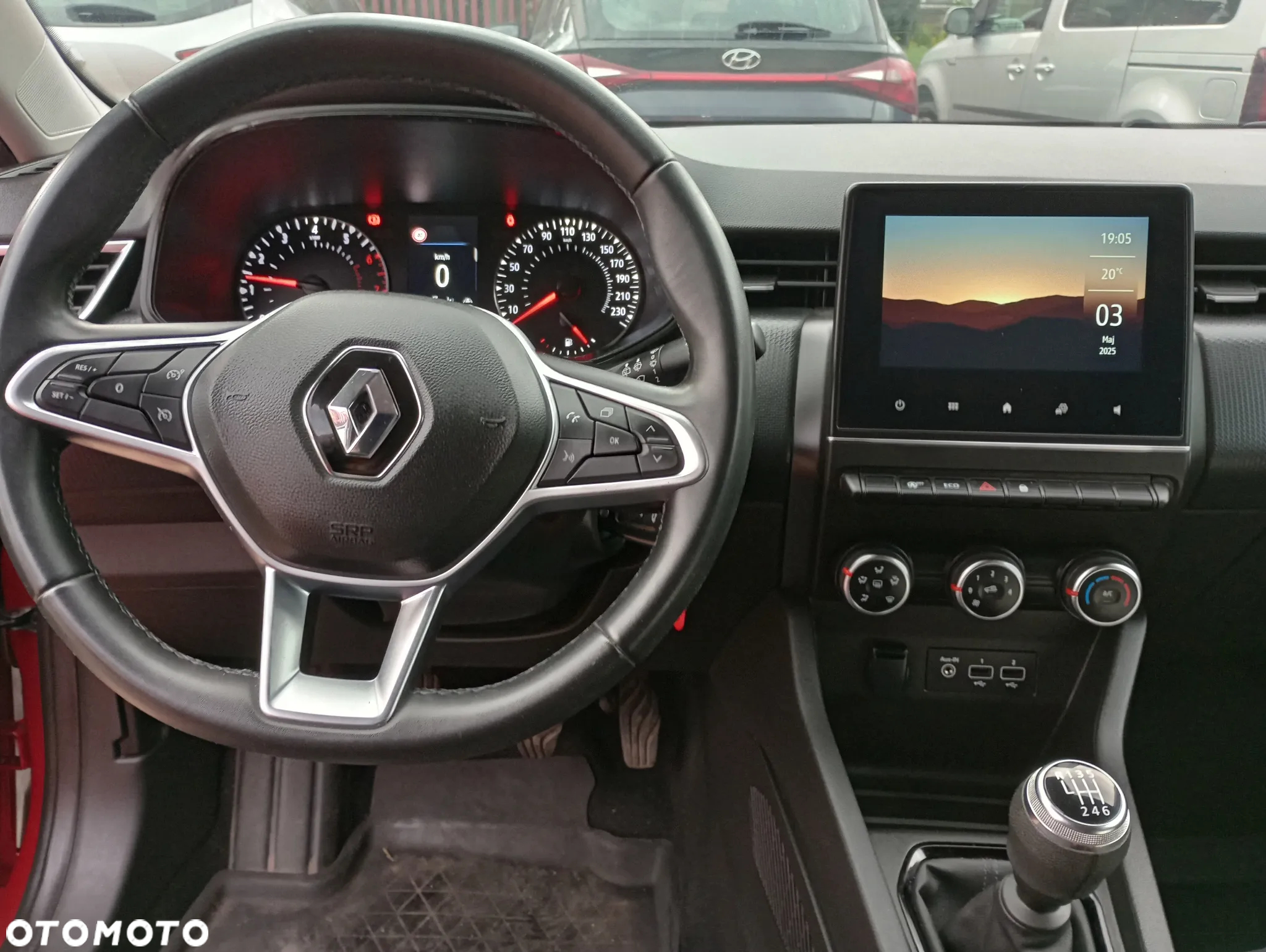 Renault Clio - 14