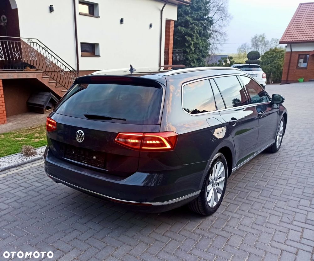 Volkswagen Passat 2.0 TDI BMT Highline DSG7 - 9