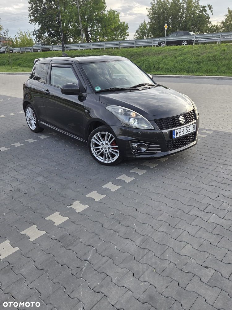 Suzuki Swift - 1