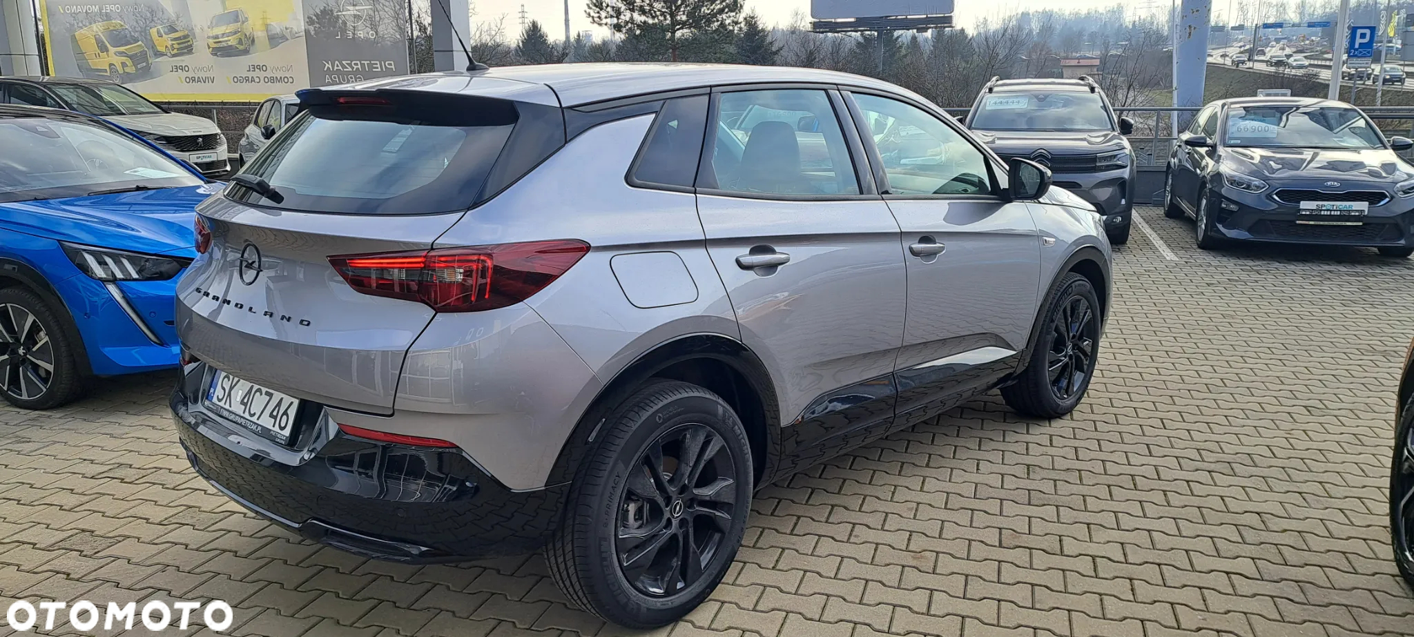 Opel Grandland 1.2 T GS S&S - 4