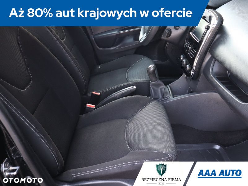 Renault Clio - 10