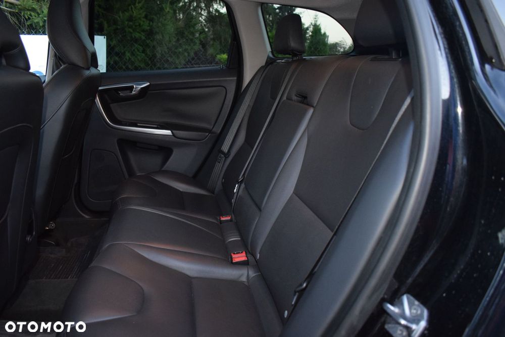 Volvo XC 60 - 11