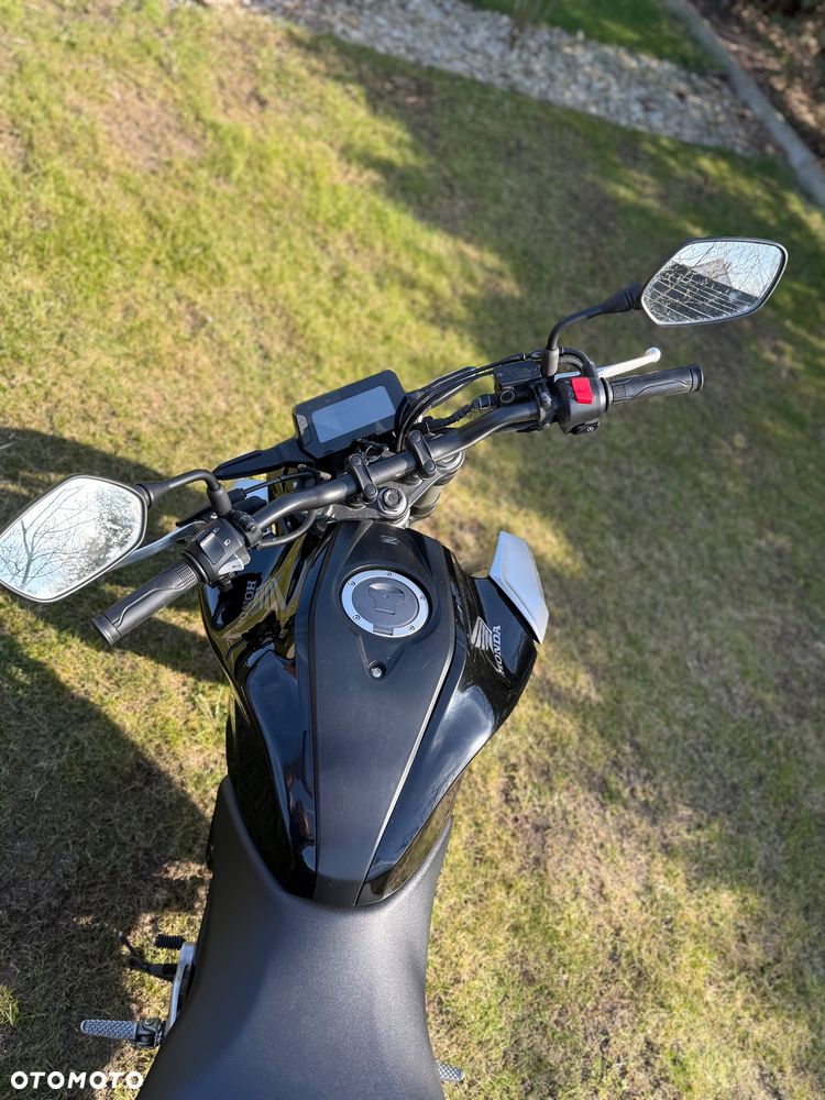 Honda CBF - 8