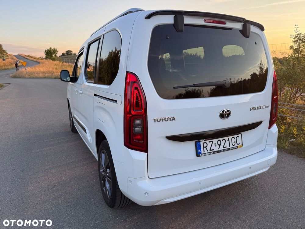 Toyota Proace City Verso 1.5 D-4D Family - 5