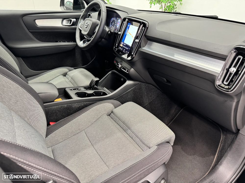 Volvo XC 40 T4 Recharge DKG Essential - 23