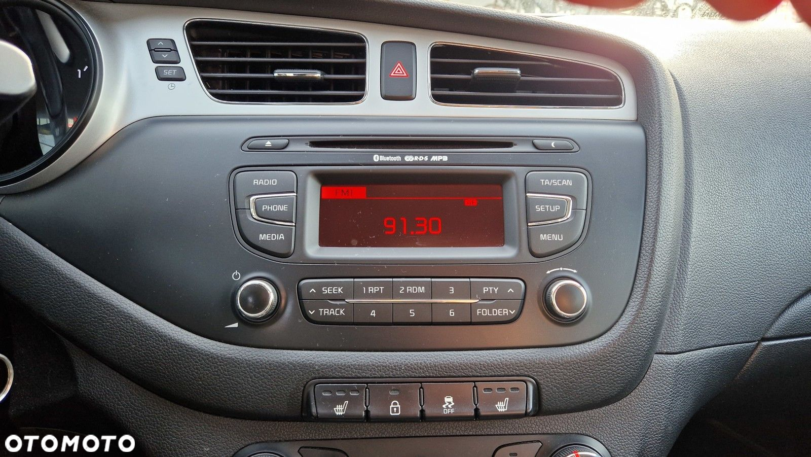Kia Ceed - 21