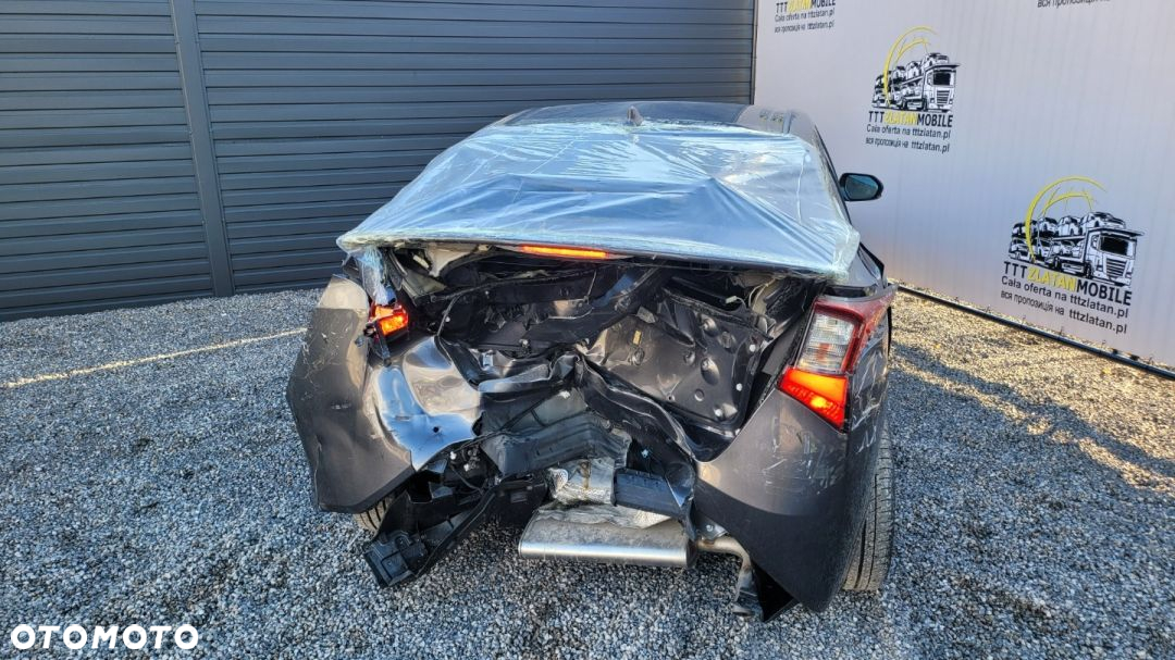 Toyota Prius - 19
