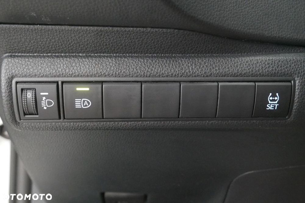 Toyota Corolla - 23