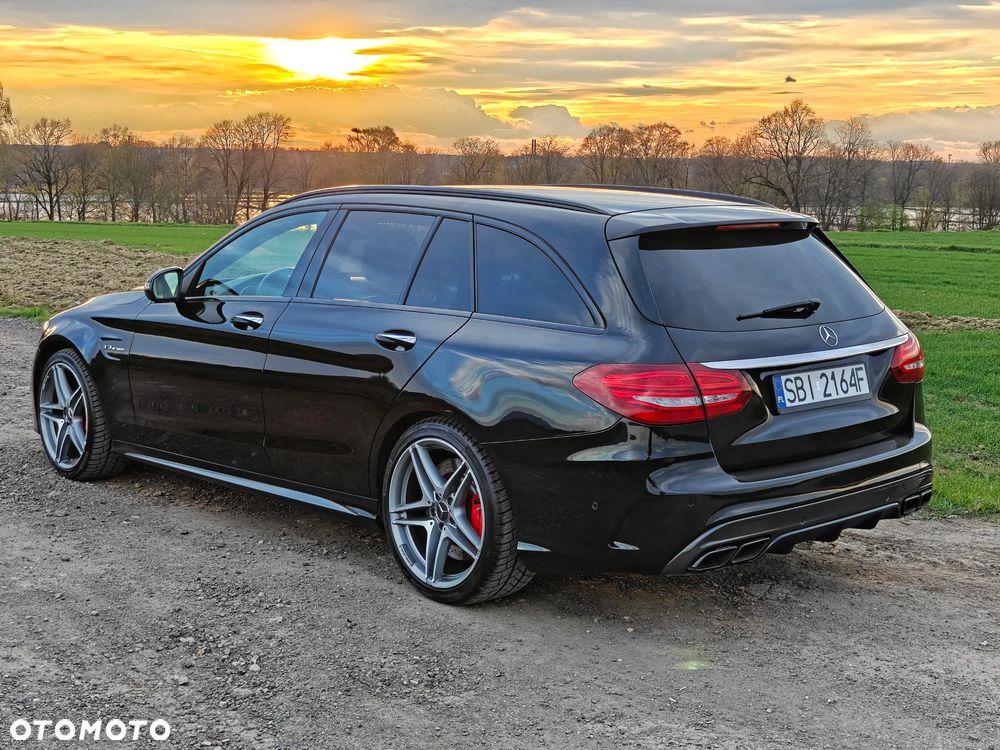 Mercedes-Benz Klasa C AMG 63 S AMG Speedshift 7G-MCT - 5
