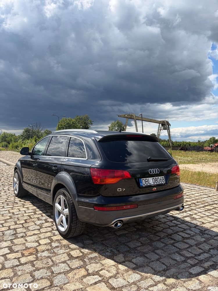 Audi Q7 3.0 TDI Quattro Tiptronic - 6