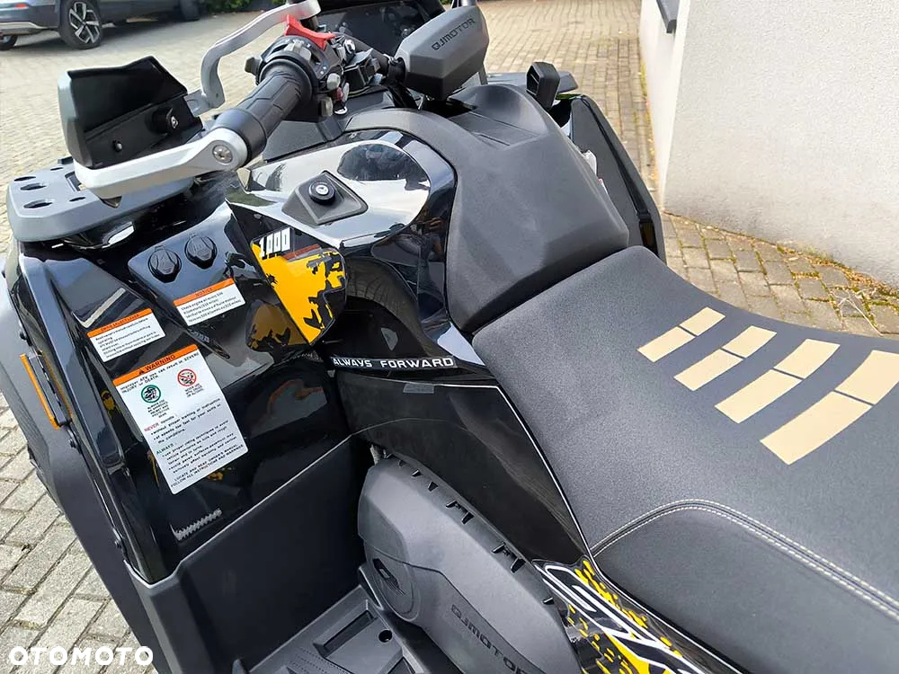 QJMOTOR SFA 1000 - 9