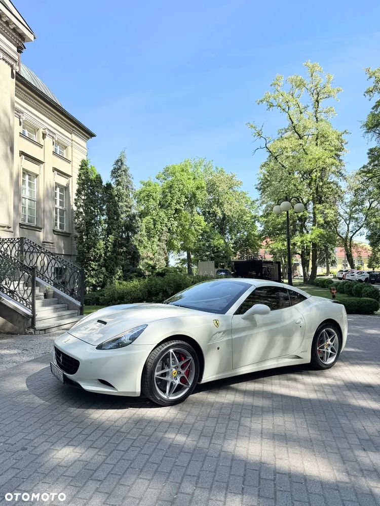 Ferrari California F1 DCT - 7