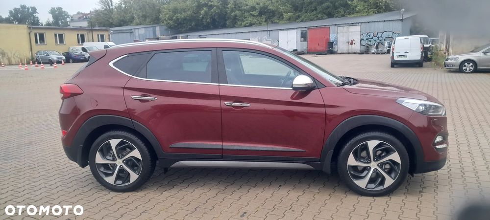 Hyundai Tucson - 11