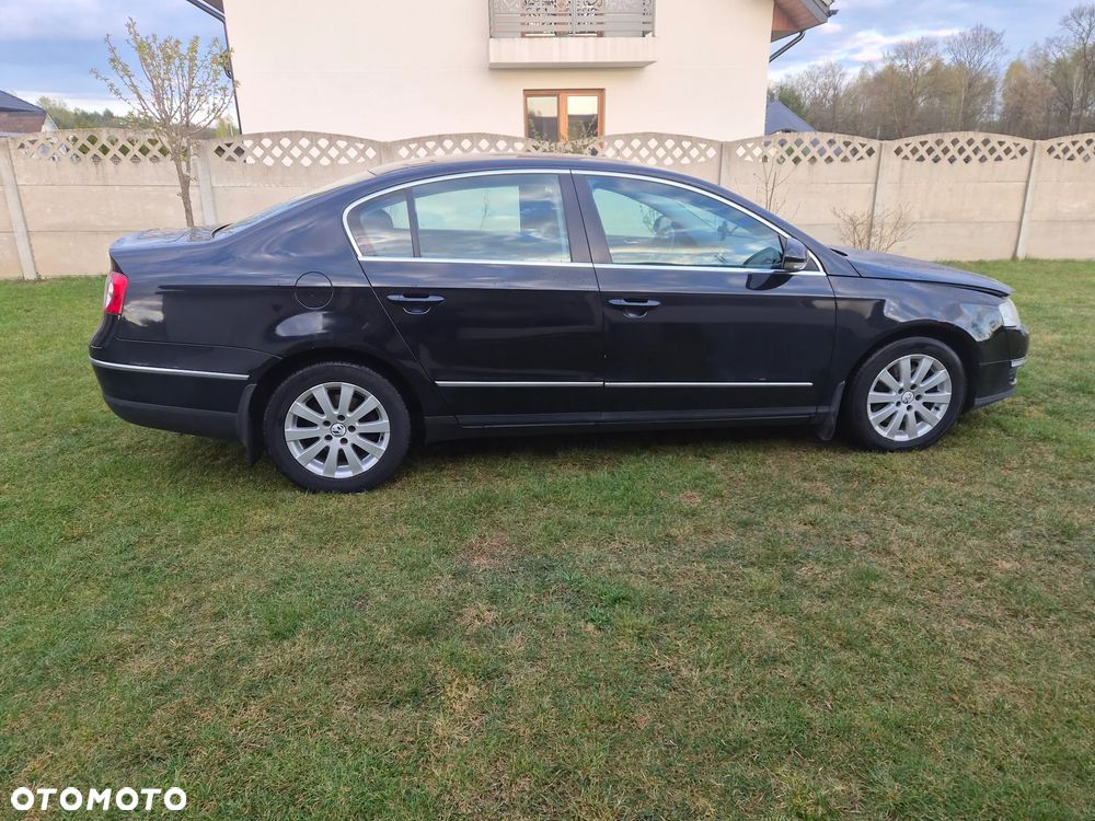 Volkswagen Passat 2.0 TDI DPF Comfortline DSG - 3