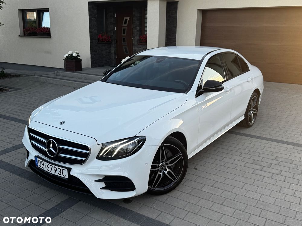Mercedes-Benz Klasa E 220 d 4-Matic 9G-TRONIC - 5