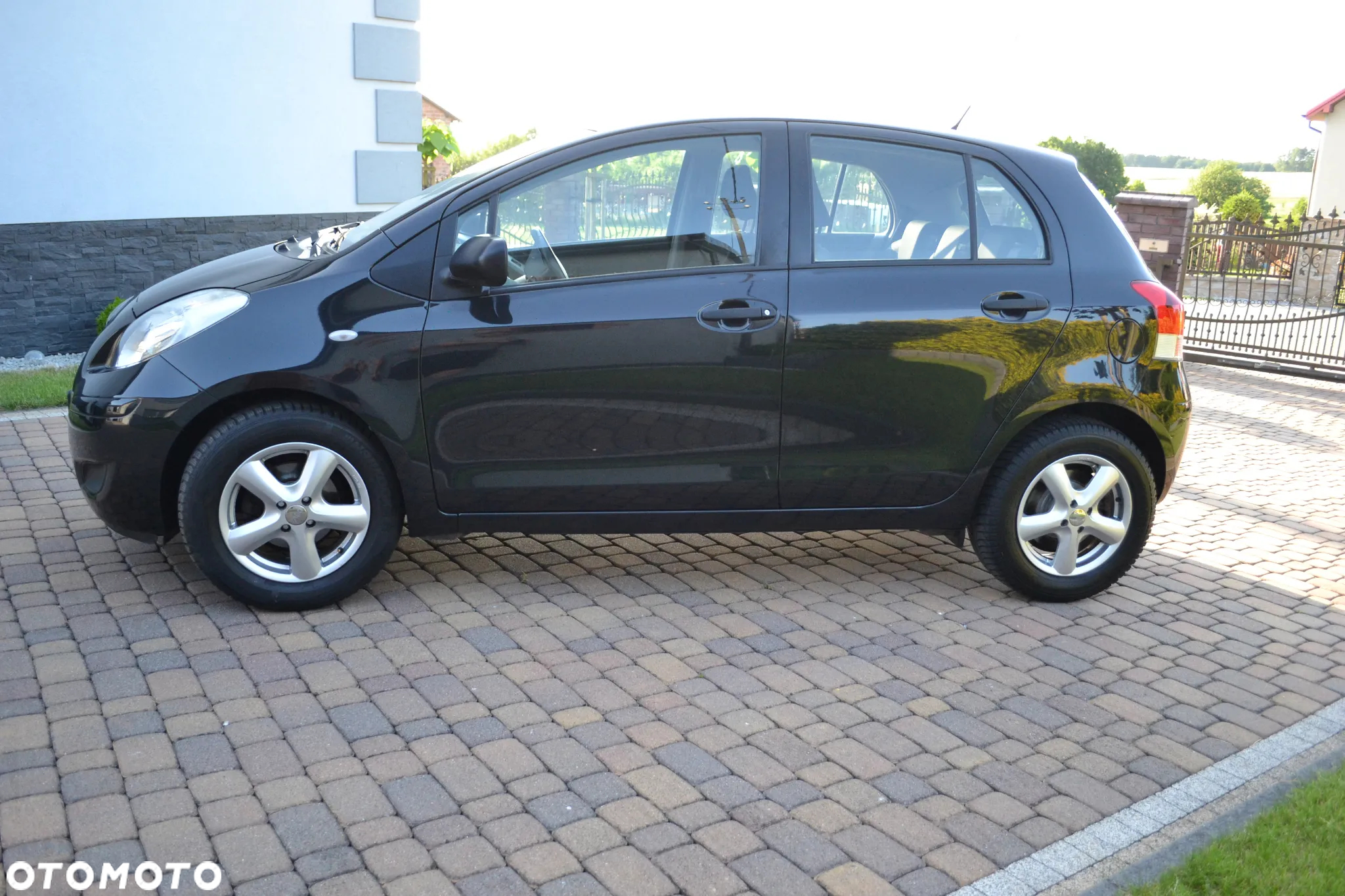 Toyota Yaris 1.33 Sol - 21