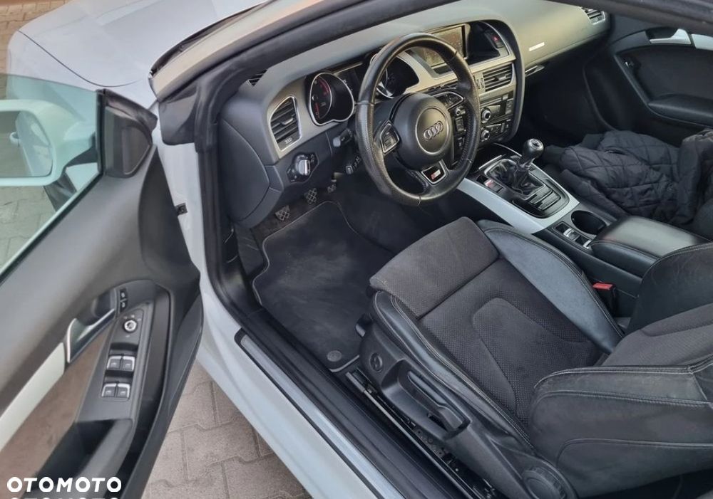 Audi A5 Cabrio - 9