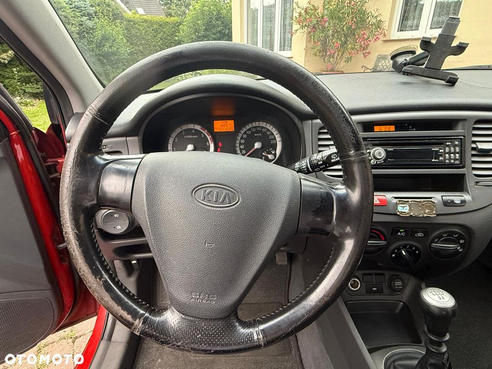 Kia Rio 1.5 CRDi City - 10