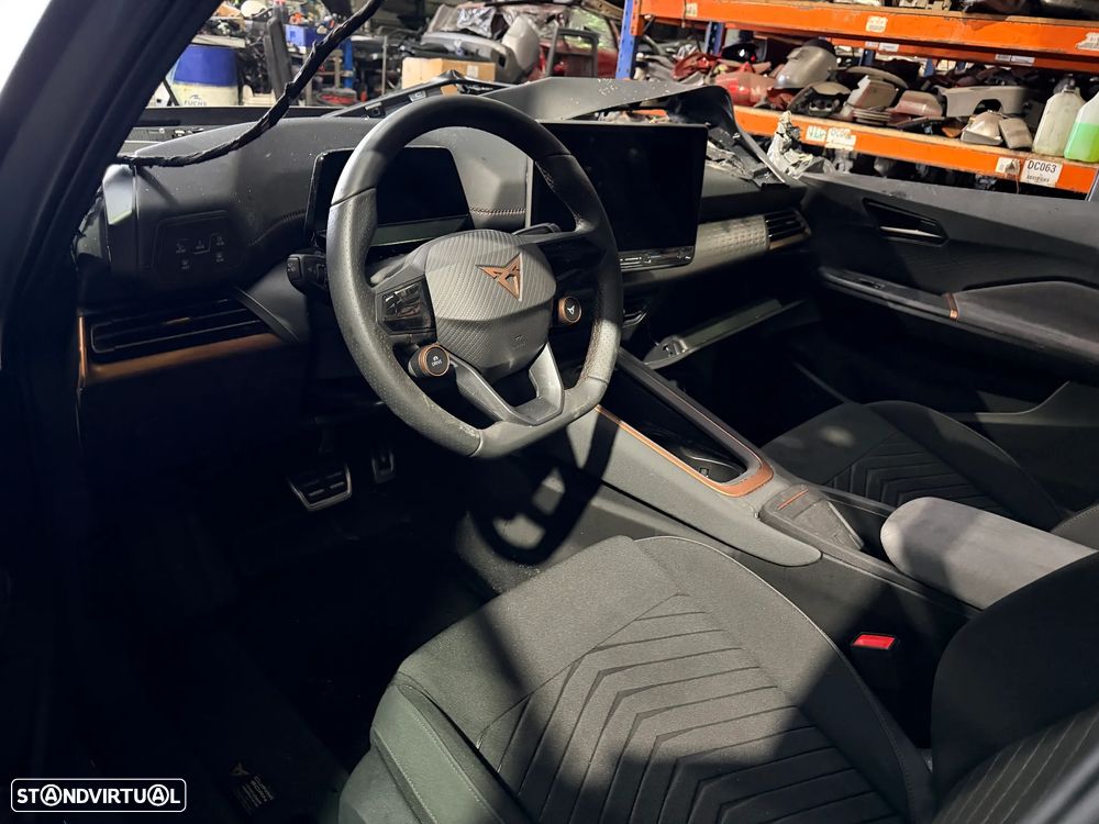 CUPRA BORN 230 CV BATERIA XLV ANO 10/2025 EM CENTRO DE ABATE FIM DE VIDA - 3