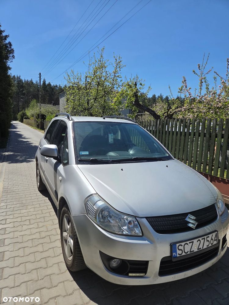 Suzuki SX4 1.6 DDiS Comfort - 4