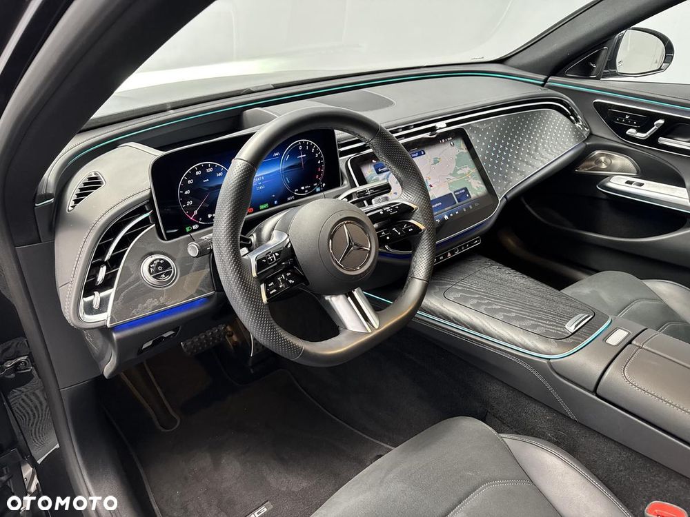 Mercedes-Benz Klasa E 300 de PHEV AMG 9G-Tronic - 14