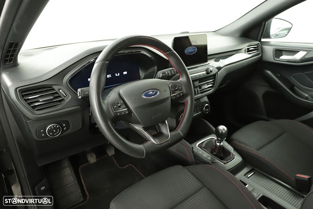 Ford Focus 1.0 EcoBoost MHEV ST-Line X - 7