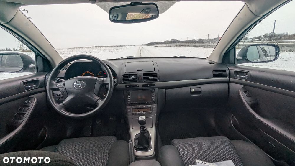 Toyota Avensis 2.2 D-4D Sol Plus - 5