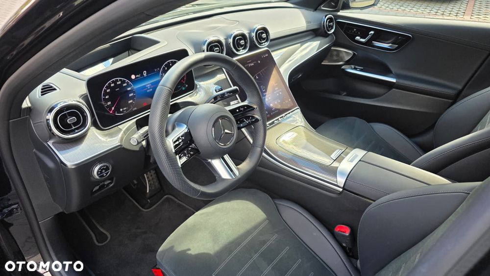 Mercedes-Benz Klasa C 300 mHEV 4-Matic AMG - 17