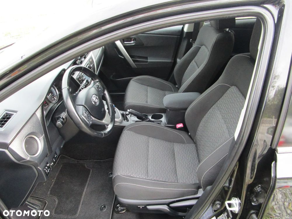 Toyota Auris - 20