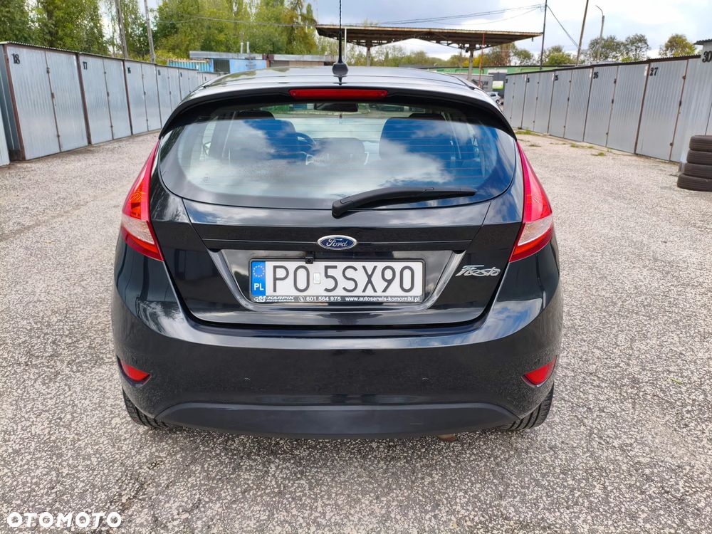 Ford Fiesta - 13