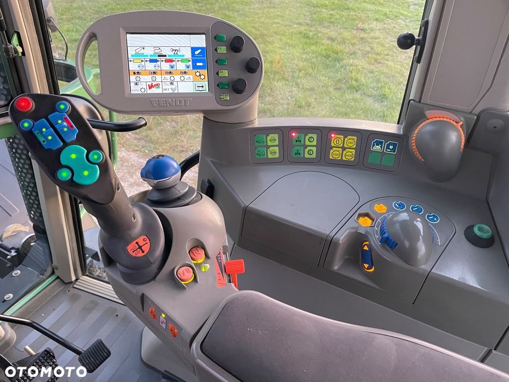Fendt Vario 412 - 23