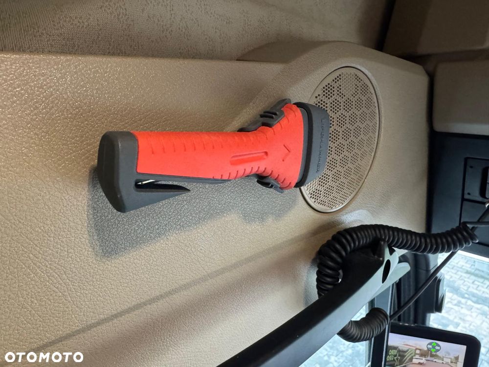 Mercedes-Benz Actros 1848 LS - 10