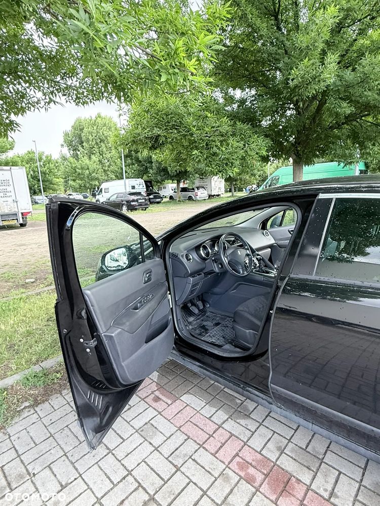 Peugeot 3008 1.6 HDi Trendy - 12