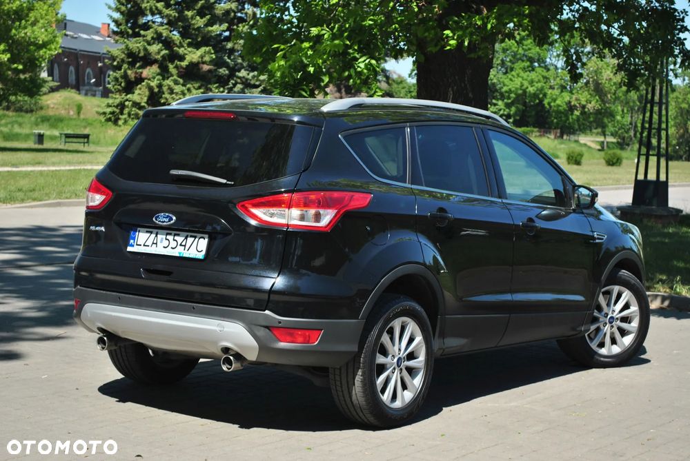 Ford Kuga 2.0 TDCi 2x4 Titanium - 9