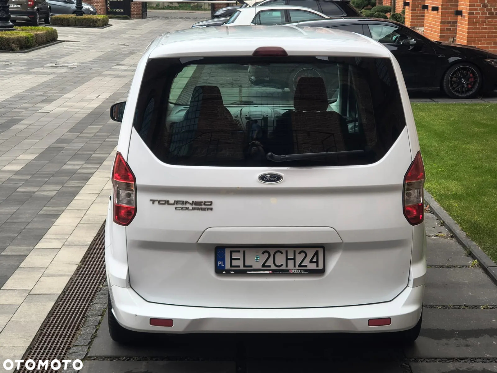 Ford Tourneo Courier 1.5 TDCi Trend - 17