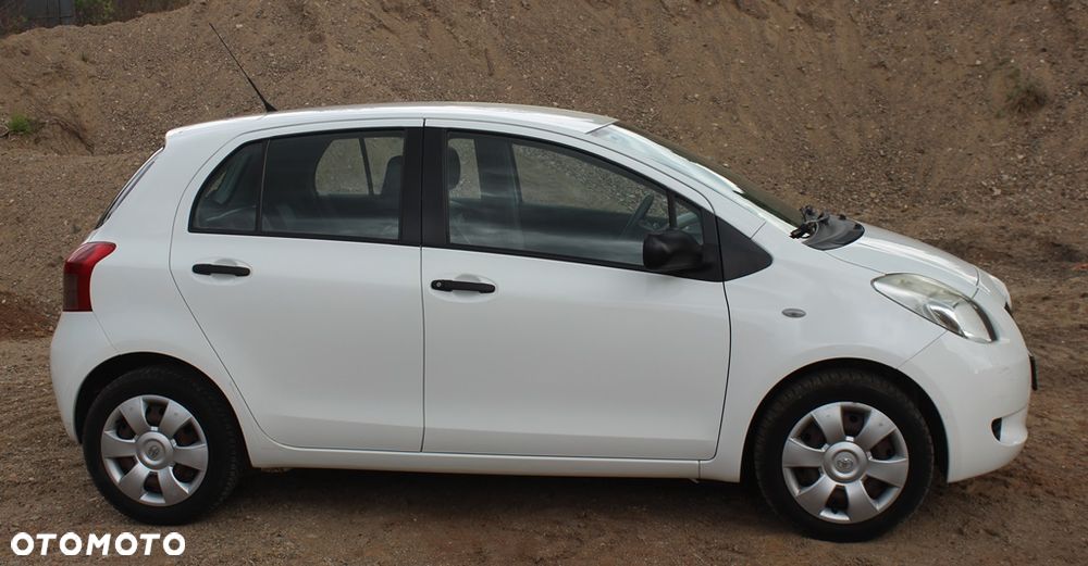 Toyota Yaris 1.0 VVT-i Cool Edition - 10