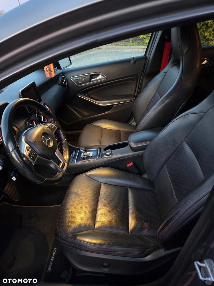 Mercedes-Benz Klasa A AMG 45 4-Matic - 17