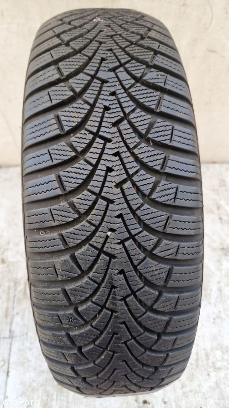 Goodyear UltraGrip 9 205/60R16 92 H - 1