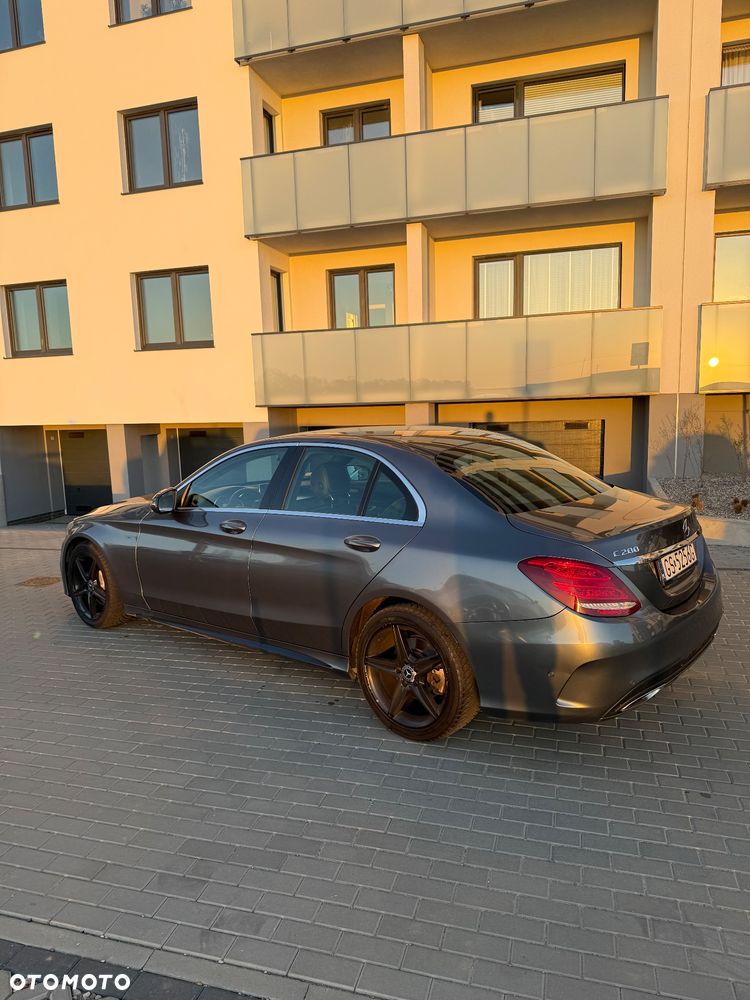 Mercedes-Benz Klasa C 200 4-Matic 9G-TRONIC - 3